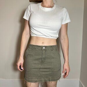 Express Straight Mini Mid Rise Olive Green Cargo Skirt Size 6